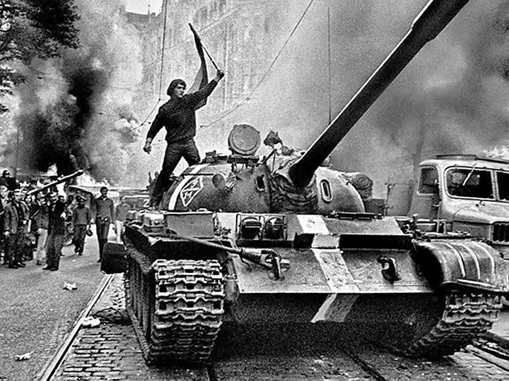 Tanks roll through the streets of Prague in 1968